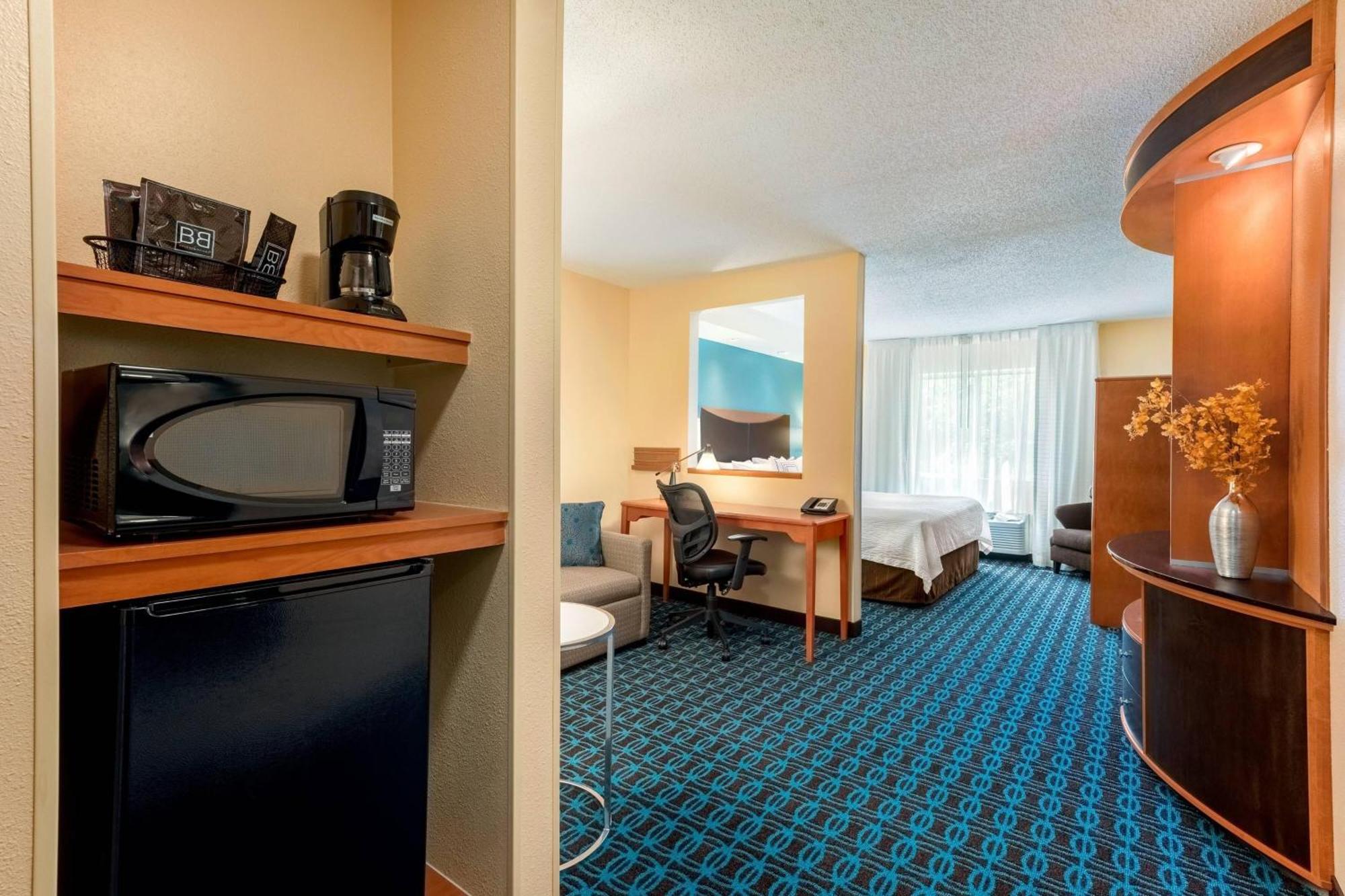 Fairfield Inn & Suites Stevens Point Exteriör bild